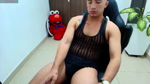 Snapshot of sebastian_oconnor77 chatting on 09/19/25, 12:39 juan sebastian online show from 09/19/25, 12:39