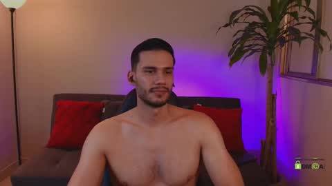 Snapshot of sebastianbellini chatting on 02/19/26, 04:36 sebas online show from 02/19/26, 04:36