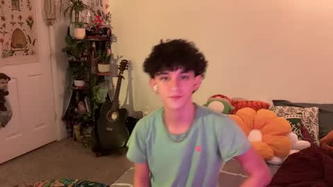 Snapshot of sebastianerosxxx chatting on 12/27/24, 04:26 SebastianErosX online show from 12/27/24, 04:26