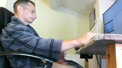 sebastianspalding450 online show from 06/15/26, 09:00