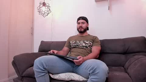 Instagram jeanpaulfit  online show from 01/08/25, 10:06