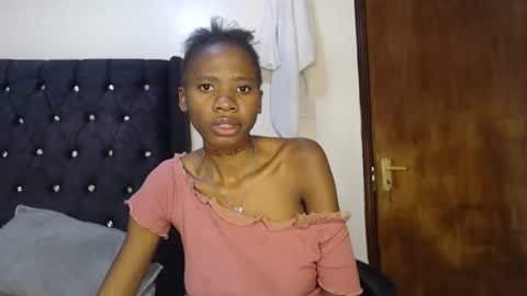 sebatrishaa online show from 09/29/25, 06:02