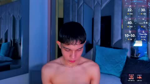 Sebastian online show from 05/10/26, 04:17