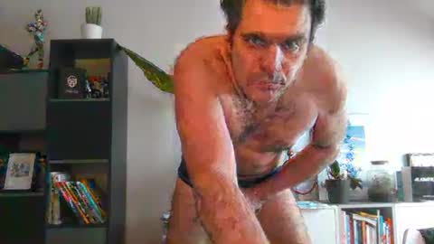 Snapshot of sebix9206 chatting on 01/31/25, 12:18 sebix9206 online show from 01/31/25, 12:18