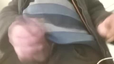 Snapshot of sebtin1979 chatting on 03/04/26, 01:11 sebtin1979 online show from 03/04/26, 01:11