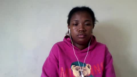 Snapshot of secil3274 chatting on 07/12/26, 08:11 secil3274 online show from 07/12/26, 08:11