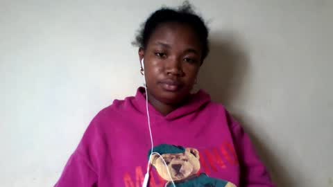Snapshot of secil3274 chatting on 07/14/26, 05:34 secil3274 online show from 07/14/26, 05:34
