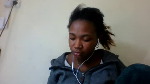 Snapshot of secil3274 chatting on 07/28/26, 04:39 secil3274 online show from 07/28/26, 04:39