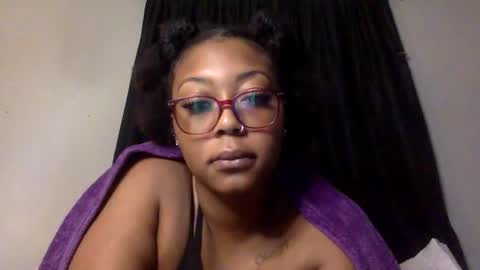 Snapshot of secrectcee chatting on 04/05/26, 04:09 SecretCee online show from 04/05/26, 04:09