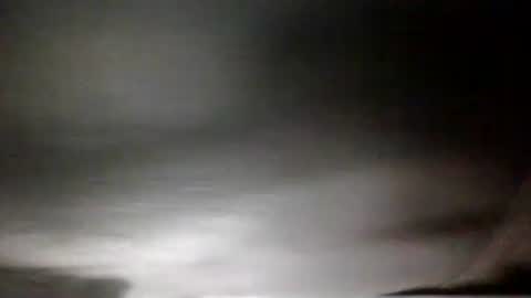 Sunny online show from 10/10/25, 03:49