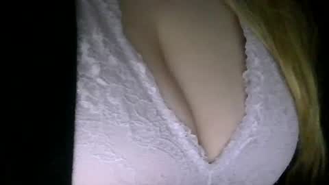 Snapshot of secret18slaveanon chatting on 04/09/26, 10:26 Sunny online show from 04/09/26, 10:26