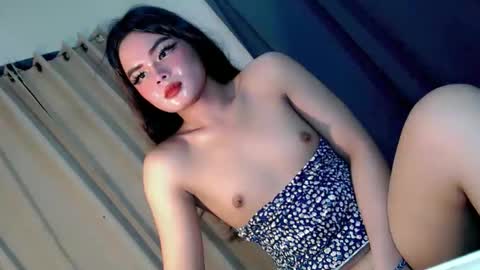 kwen online show from 10/24/25, 09:33