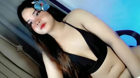Snapshot of secret_affair18 chatting on 06/15/26, 05:48 kwen online show from 06/15/26, 05:48