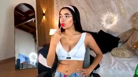 ASHLEY online show from 06/11/26, 07:23
