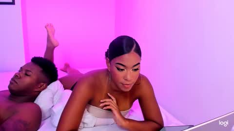 Emy y Ethan online show from 03/21/26, 12:26