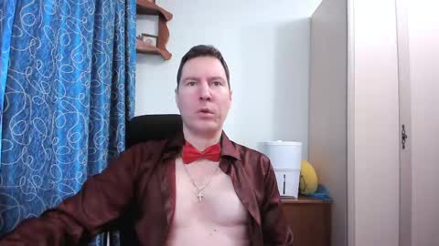 Snapshot of secret_lover_xxx chatting on 03/04/25, 10:02 Secret lover XXX online show from 03/04/25, 10:02