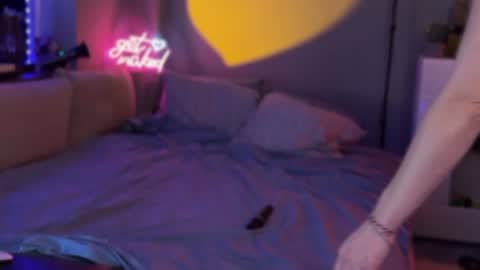 Secret Lovers online show from 04/10/26, 11:31