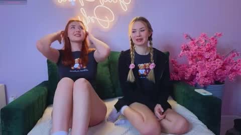 secret_materialz online show from 11/17/25, 08:42