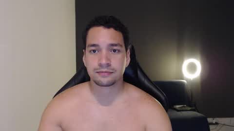 Snapshot of secretboy5000 chatting on 01/24/25, 01:45 Jex online show from 01/24/25, 01:45