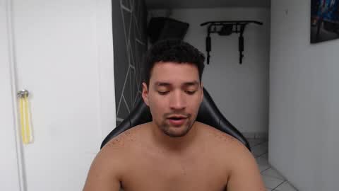 Snapshot of secretboy5000 chatting on 01/06/26, 04:32 Jex online show from 01/06/26, 04:32