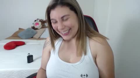 Secret Bella online show from 04/26/26, 12:14