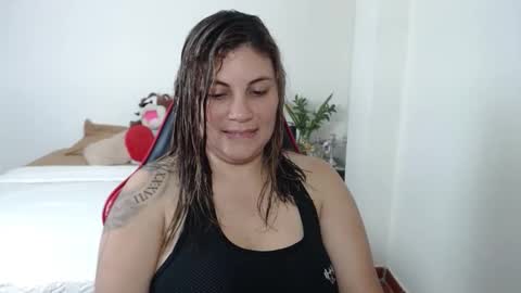 Secret Bella online show from 04/30/26, 12:00