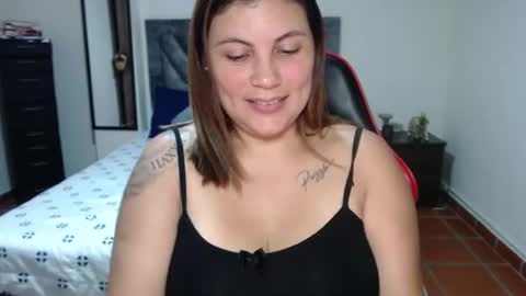 Secret Bella online show from 08/05/26, 11:57