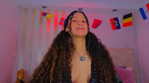 secretestrell online show from 06/29/26, 03:02