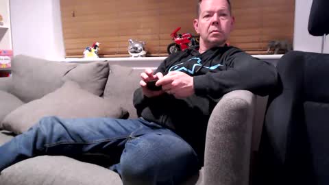 Snapshot of secretfun69uk chatting on 01/26/25, 11:50 BJ online show from 01/26/25, 11:50