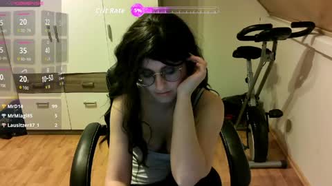 secretmia94 online show from 04/22/26, 06:42