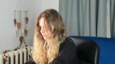 secrettier online show from 04/27/26, 05:05