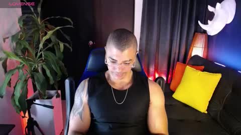 Snapshot of seddy_ chatting on 02/11/25, 08:37 sed online show from 02/11/25, 08:37