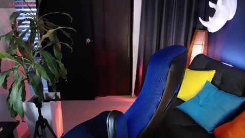 Snapshot of seddy_ chatting on 03/05/25, 11:17 sed online show from 03/05/25, 11:17