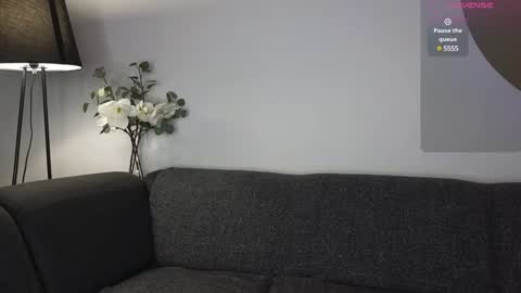 Snapshot of seduced_by_sara chatting on 01/14/25, 09:41 Sara online show from 01/14/25, 09:41