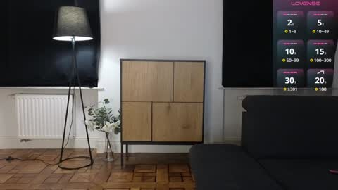 Snapshot of seduced_by_sara chatting on 02/04/25, 11:06 Sara online show from 02/04/25, 11:06