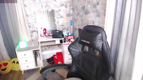 Medusa online show from 02/07/25, 04:48