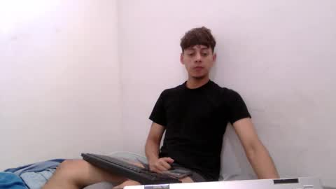 Snapshot of seductive_angel1 chatting on 11/08/25, 06:07 Angel online show from 11/08/25, 06:07