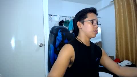 Snapshot of seductive_maruxxx chatting on 06/15/26, 11:34 maru zoldick online show from 06/15/26, 11:34