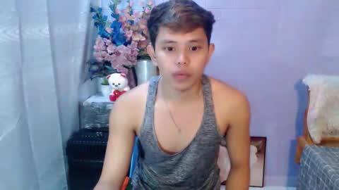 Snapshot of seductive_maxxx chatting on 05/15/26, 11:56 Max online show from 05/15/26, 11:56