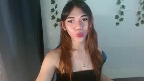seductive_nessie online show from 10/17/25, 12:41