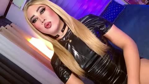 SCARLETTE  online show from 03/11/26, 04:02