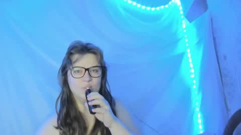seductive_she_wolf online show from 05/17/26, 06:44