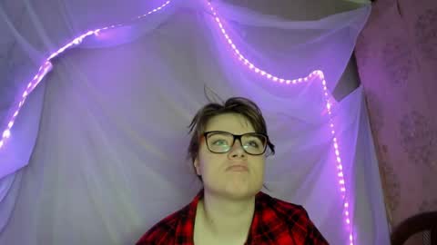seductive_she_wolf online show from 05/18/26, 11:38