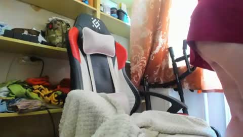 Snapshot of seductive_she_wolf chatting on 06/29/26, 10:10 seductive_she_wolf online show from 06/29/26, 10:10