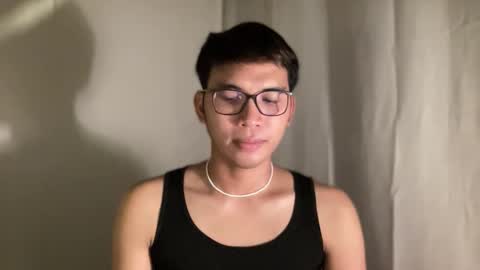 Snapshot of seductive_william chatting on 09/09/25, 04:17 William online show from 09/09/25, 04:17