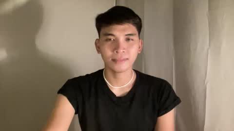 Snapshot of seductive_william chatting on 09/23/25, 05:38 William online show from 09/23/25, 05:38