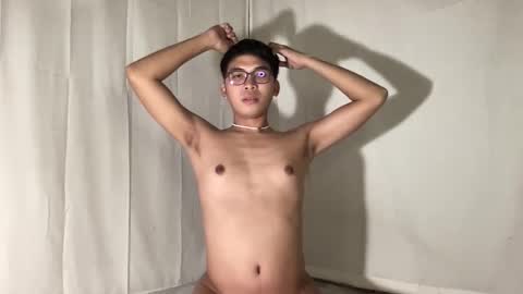 Snapshot of seductive_william chatting on 11/02/25, 06:54 William online show from 11/02/25, 06:54