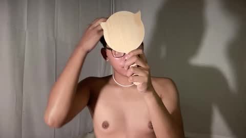 Snapshot of seductive_william chatting on 11/24/25, 01:11 William online show from 11/24/25, 01:11