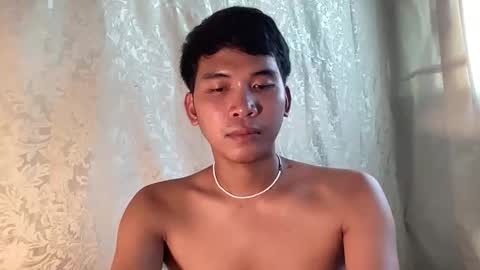 Snapshot of seductive_william chatting on 12/16/25, 04:50 William online show from 12/16/25, 04:50