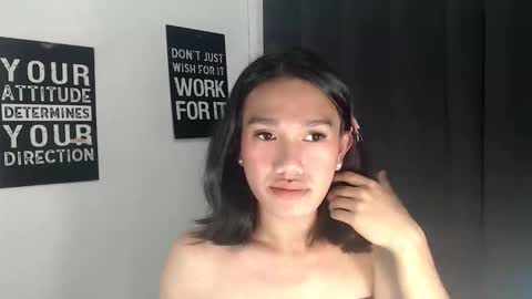 Snapshot of seductiveangelxxx_ chatting on 04/04/26, 04:44 seductiveangelxxx_ online show from 04/04/26, 04:44